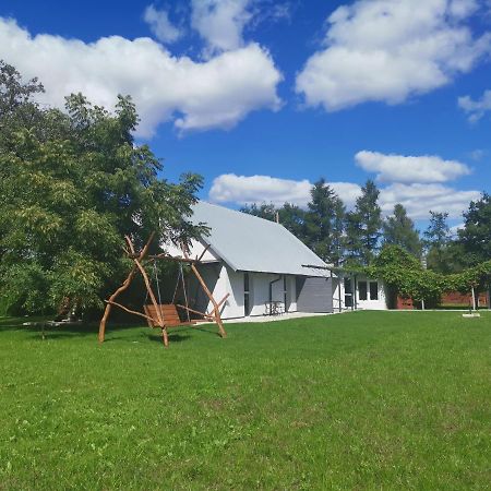 Agrochalupki Daire Korczowa Dış mekan fotoğraf