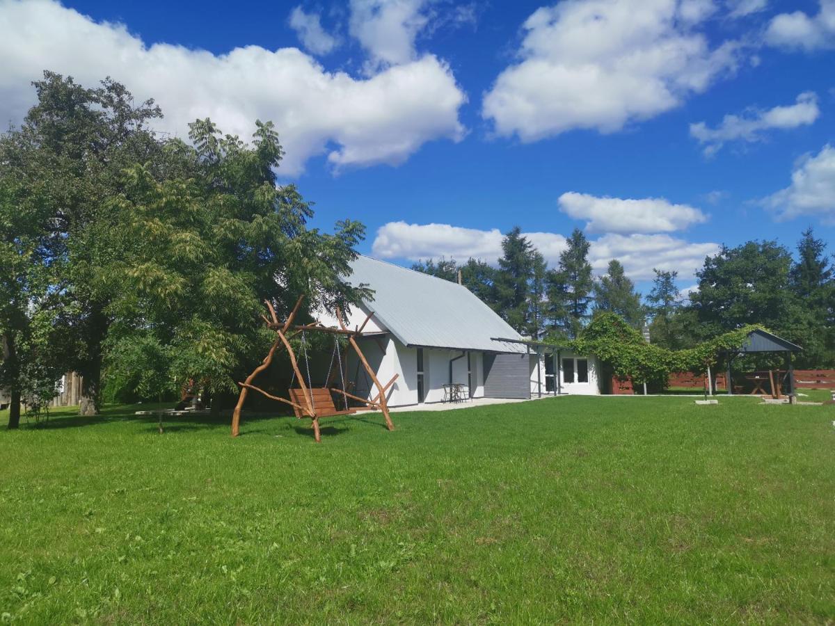 Agrochalupki Daire Korczowa Dış mekan fotoğraf